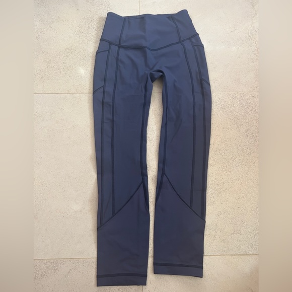 Lululemon Cropped Leggings - Picture 1 of 3